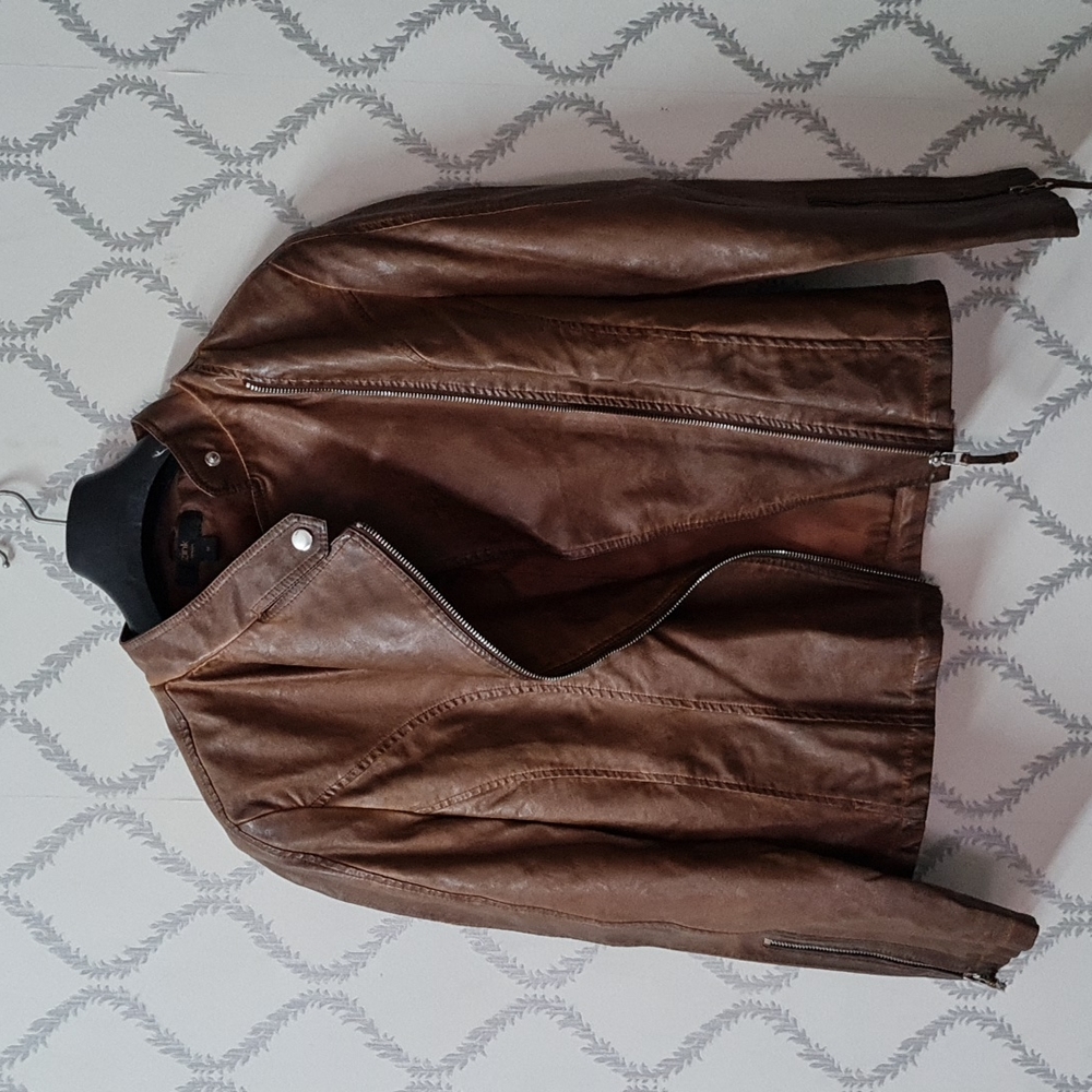 Jacket - Picture 1 of 9